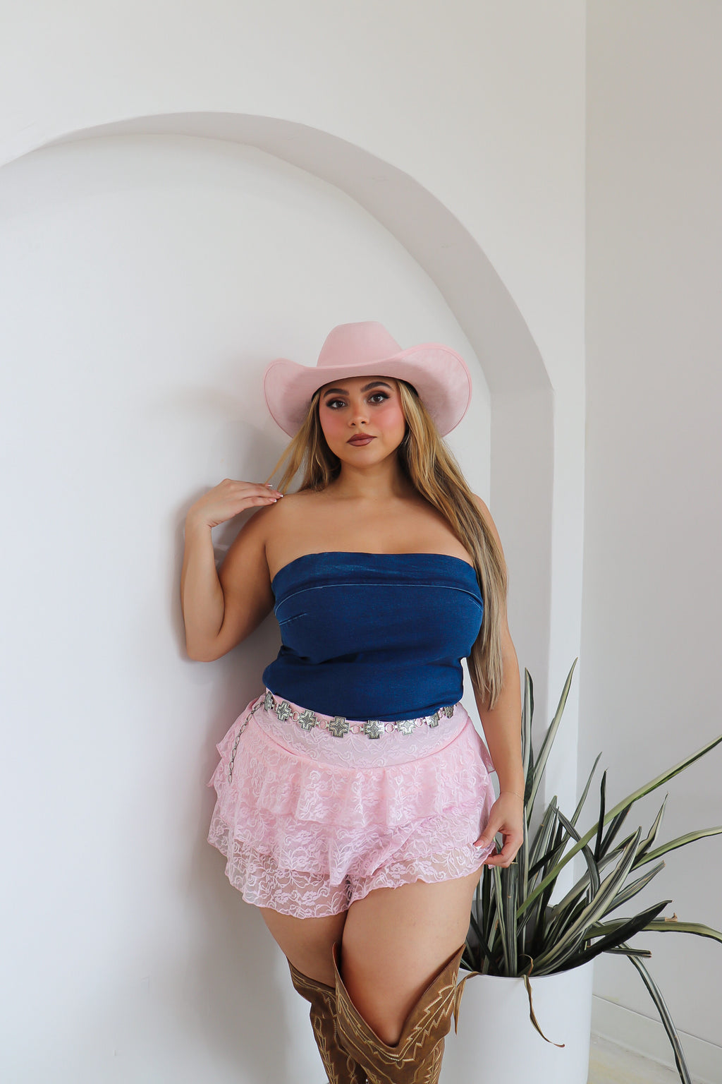 Sabrina Lace skirt | PLUS